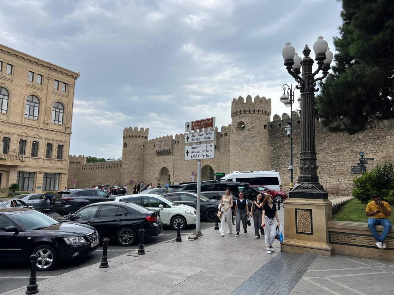 Sweet And Comfort Apartment In The Old City Icheri Sheher Baku Exterior foto
